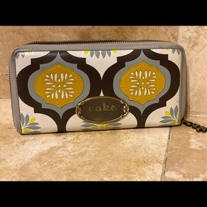 Cute Leather Patterned Wallet